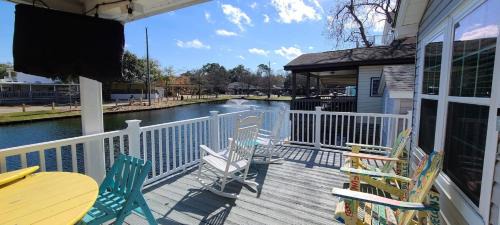 Lake View 4br2ba Cottage In Ocean Lakes N-114