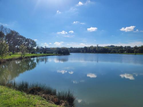 Lake Villa Castéra-Verduzan