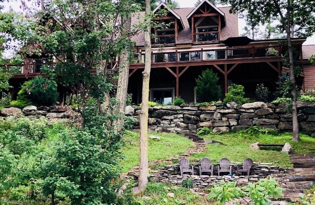Lake Wallenpaupack Lakefront Home With 4 master bedrooms facing lake