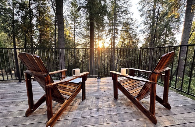 Lake, Winery, Apple Hill