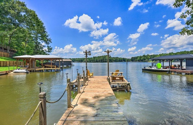 Lakefront Eatonton Getaway with Dock and Grill!