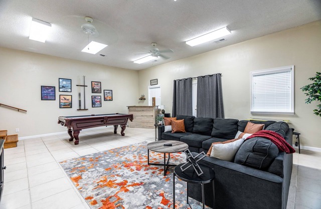 Lakefront, Fishing, Fun & Games, BBQ, WIFI