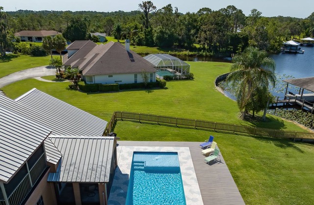 Lakefront Lodge with Pool