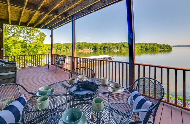 Lakefront Murray Vacation Rental w/ Deck & Views!