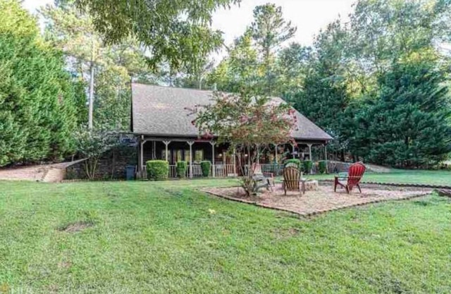 Lakefront Oconee Cottage with Hot Tub and Boat