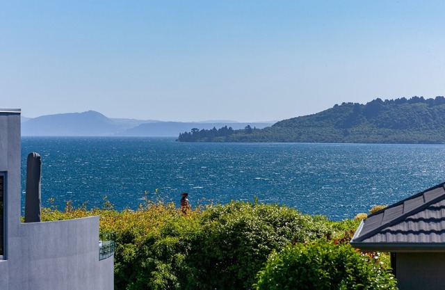 Lakehaven - Lake Taupo Holiday Home