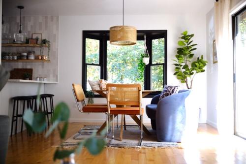 Lakehouse - 10min Clemson, Game Room, Private Dock