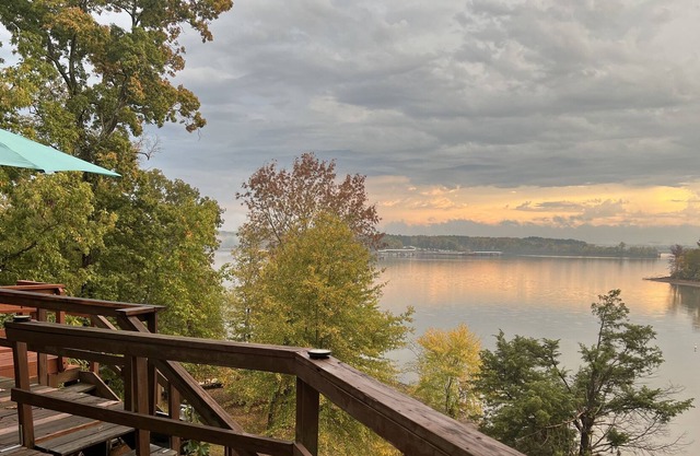 Lakehouse 345 on the water w dock; May is almost full