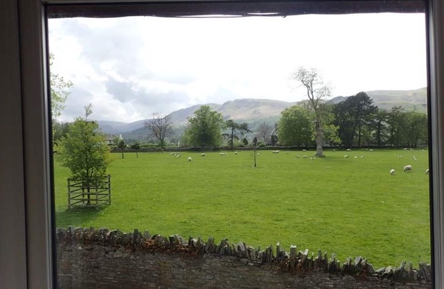 Lakeland cottage with fell views