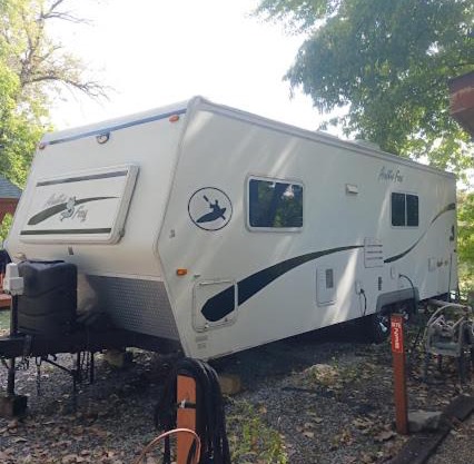 Lakeshore Glamping Camping 239