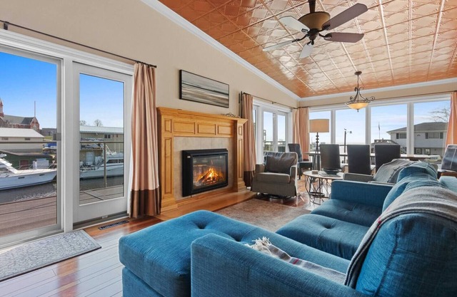 Lakeside a'Lure -Best Catch in Algoma/Door County