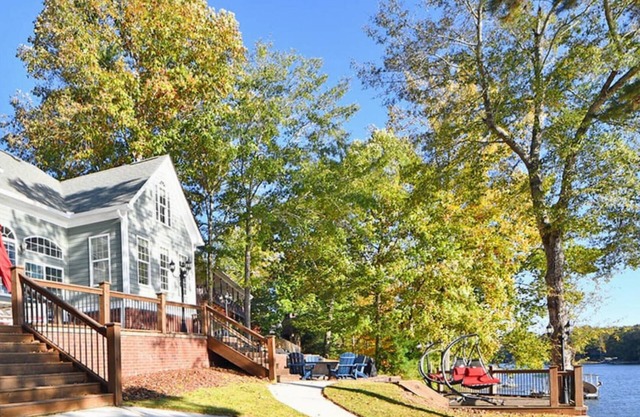 *Lakeside Hideaway* Slp10|Lake Front|Outdoor Oasis