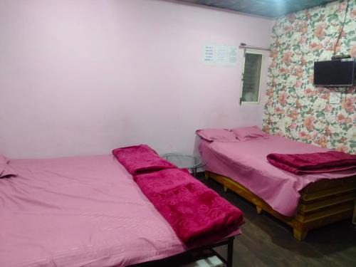 Lakhdatar Guest house