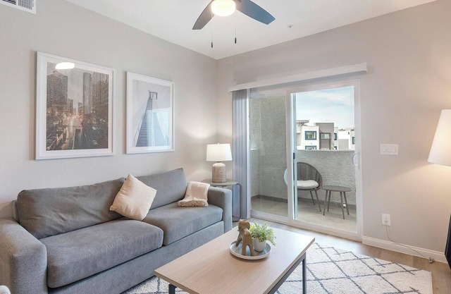 Landing | Amazing 2BD, Pool, Rooftop Lounge