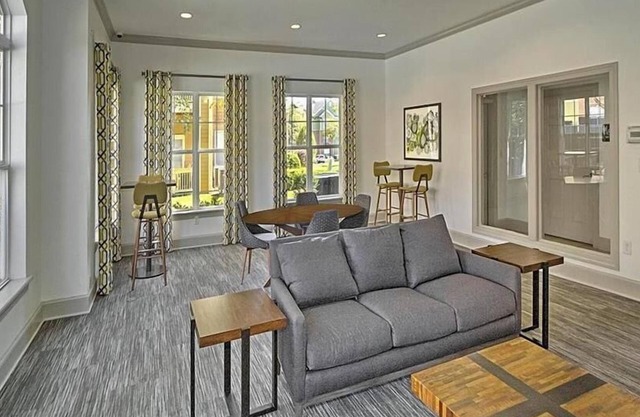 Landing at Alden Place at South Square - 1 Bedroom in Downtown Durham