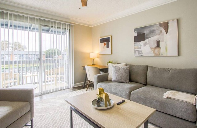 Landing at Bridges at Bayside - 2 Bedrooms in Downtown St. Petersburg