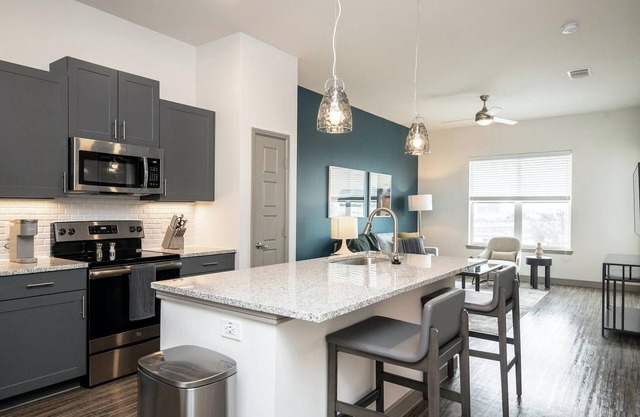 Landing at Cove at Pine Ridge - 1 Bedroom in Lyman