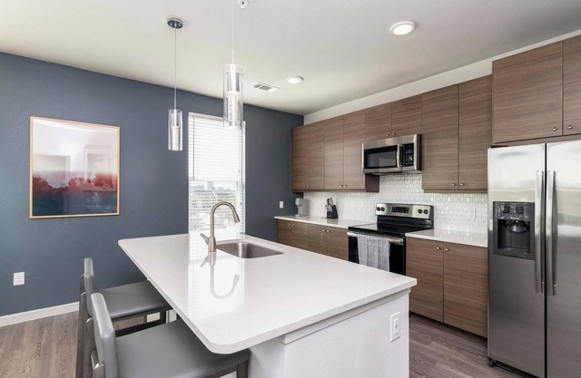 Landing at Cove at Pine Ridge - 1 Bedroom in Lyman