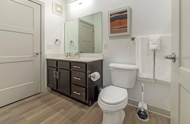 Landing at McCord Square - 1 Bedroom in Mc Cordsville