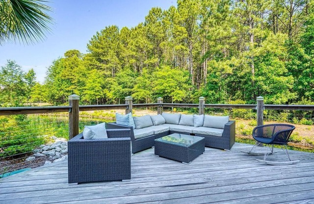 Landing at Parker Point - 2 Bedrooms in Cainhoy