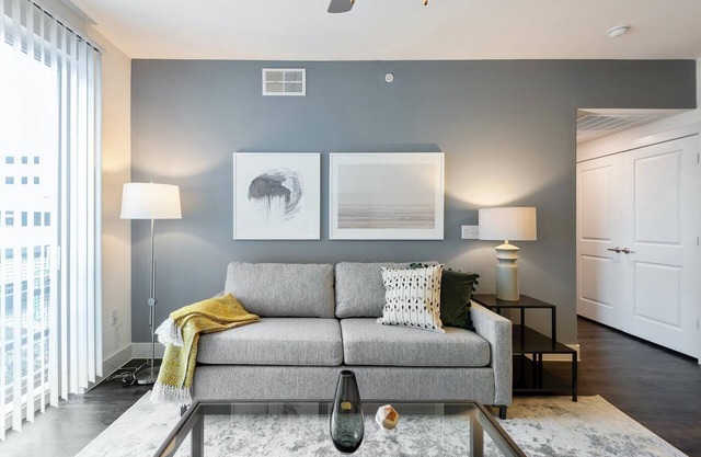 Landing at Preston at Hillwood - 1 Bedroom in M.