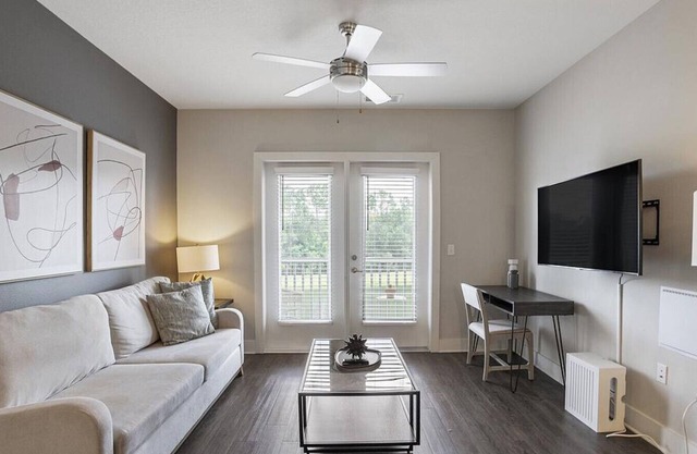 Landing at Sereno - 1 Bedroom in Wimauma