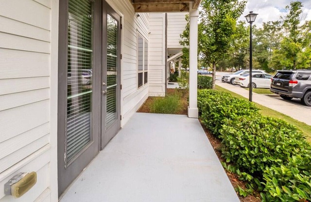 Landing at Summer Wind - 1 Bedroom in Ashley Retreat