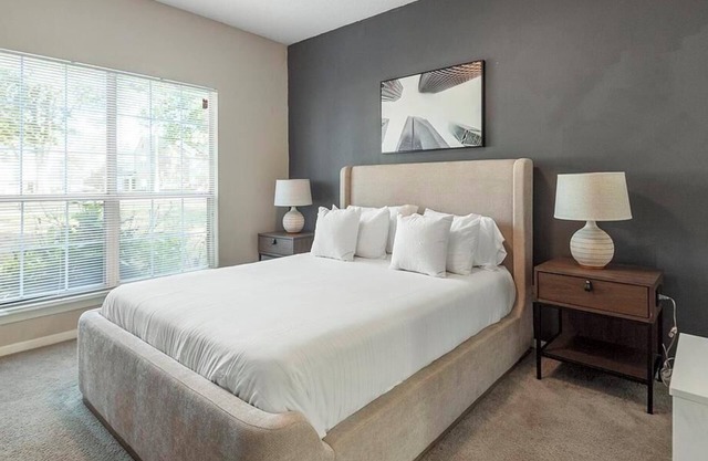 Landing at The Grove at Germantown - 2 Bedrooms in Hunters Run