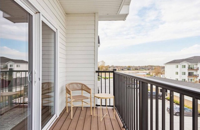 Landing at The Harbor at Valley Shores - 1 Bedroom in Downtown Valley