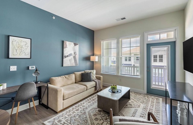 Landing at The Parker Leland - 2 Bedrooms in Do.