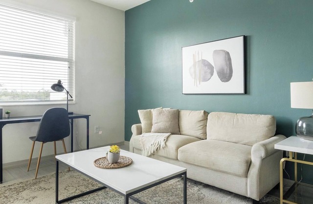 Landing at The Vistas at Eastwood - 2 Bedrooms .