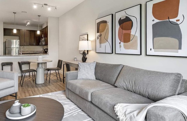 Landing at Urban Green Apartments - 1 Bedroom in Ijamsville