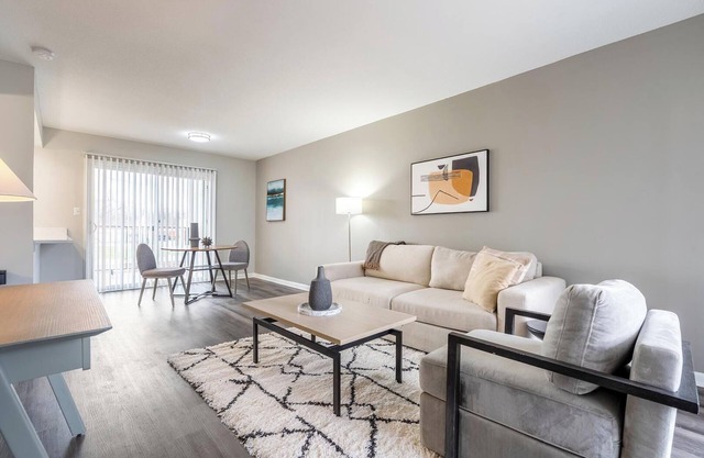 Landing | Modern 1BD, Pool