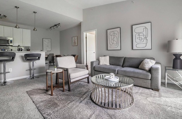 Landing | Modern 2BD, Gym