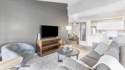 Landing Modern Apartment with Amazing Amenities (ID1009X961)