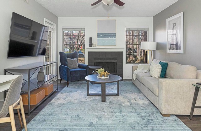 Landing | Spectacular 1BD, Courtyard, Pool