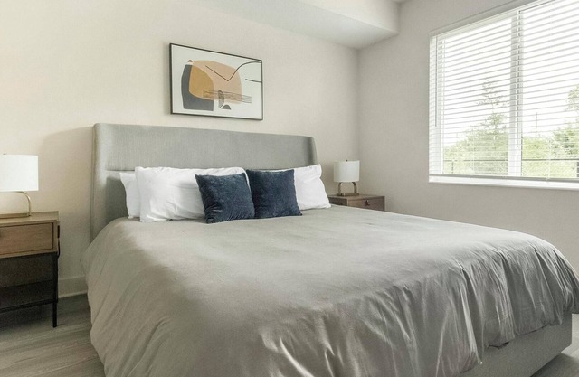 Landing | Stunning 1BD, Clubhouse, Yoga Studio