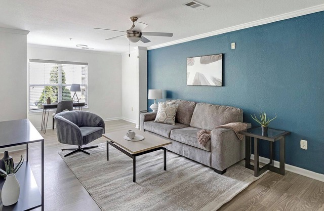 Landing | Stunning 2BD, Game Room, Clubhouse