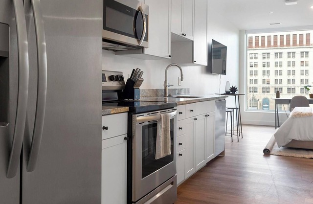 Landing | Stylish 1BD, Clubhouse, Gym