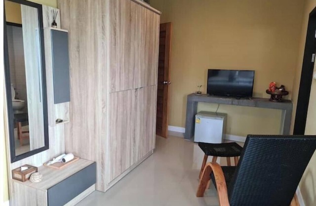 Lantern Suites Don Muang Airport with Maid Service