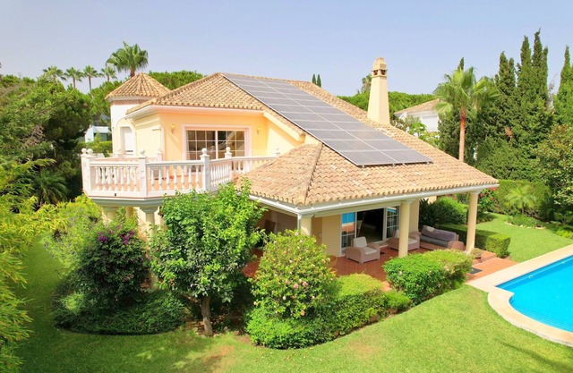 Large 4 Beds Cozy Villa 700 m Walk Las Cañas Beach