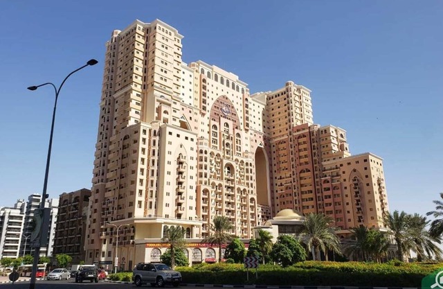 Large Luxury Apartment in the heart of Dubai Silicon Oasis