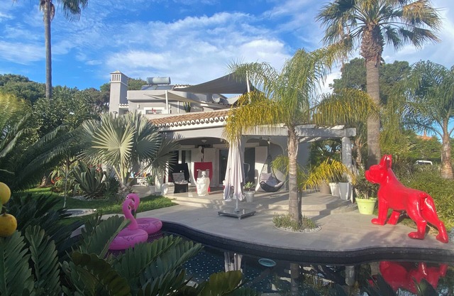 Large luxury detached villa 4 en-suite bedrooms private pool golf at 300 meters