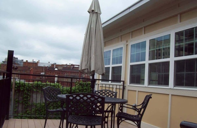 Large New Downtown Loft