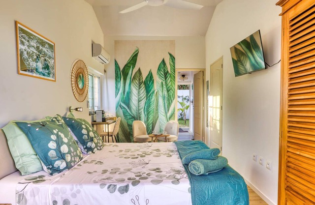 Large new room with ocean view