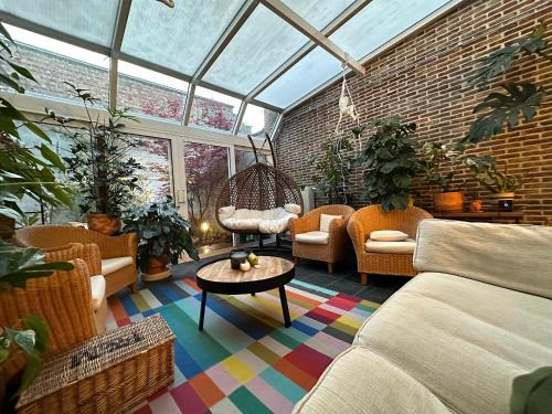 Large Quiet Charming Rooms in House near Historic Gent Centre