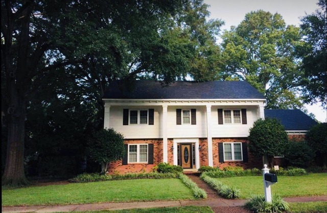 Large Very Quiet 5 BR, 2.5 Bath, 8 beds with King Next to Germantown