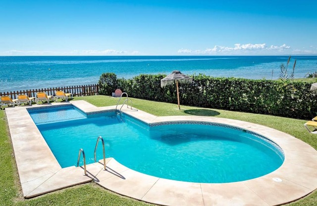 Las Dunas de Marbella - Beachfront 3 Bed Townhouses