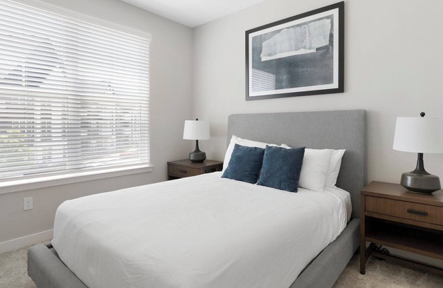 Laurel 2BD 9 - Two Bedroom Apartment, Sleeps 4