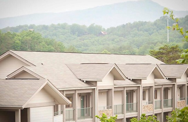 Laurel Crest Vacation Resort in the Smoky Mountains.
